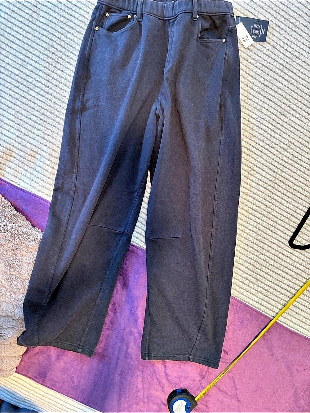 GAP women's Indigo Blue Sweatpants Medium NWT